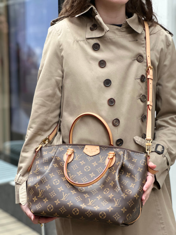 Louis Vuitton Monogram Canvas Turenne MM  Handbag