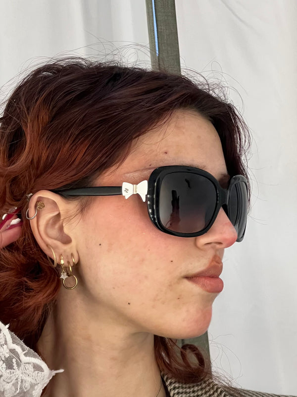 Chanel Black Round With Bow Sunglasses