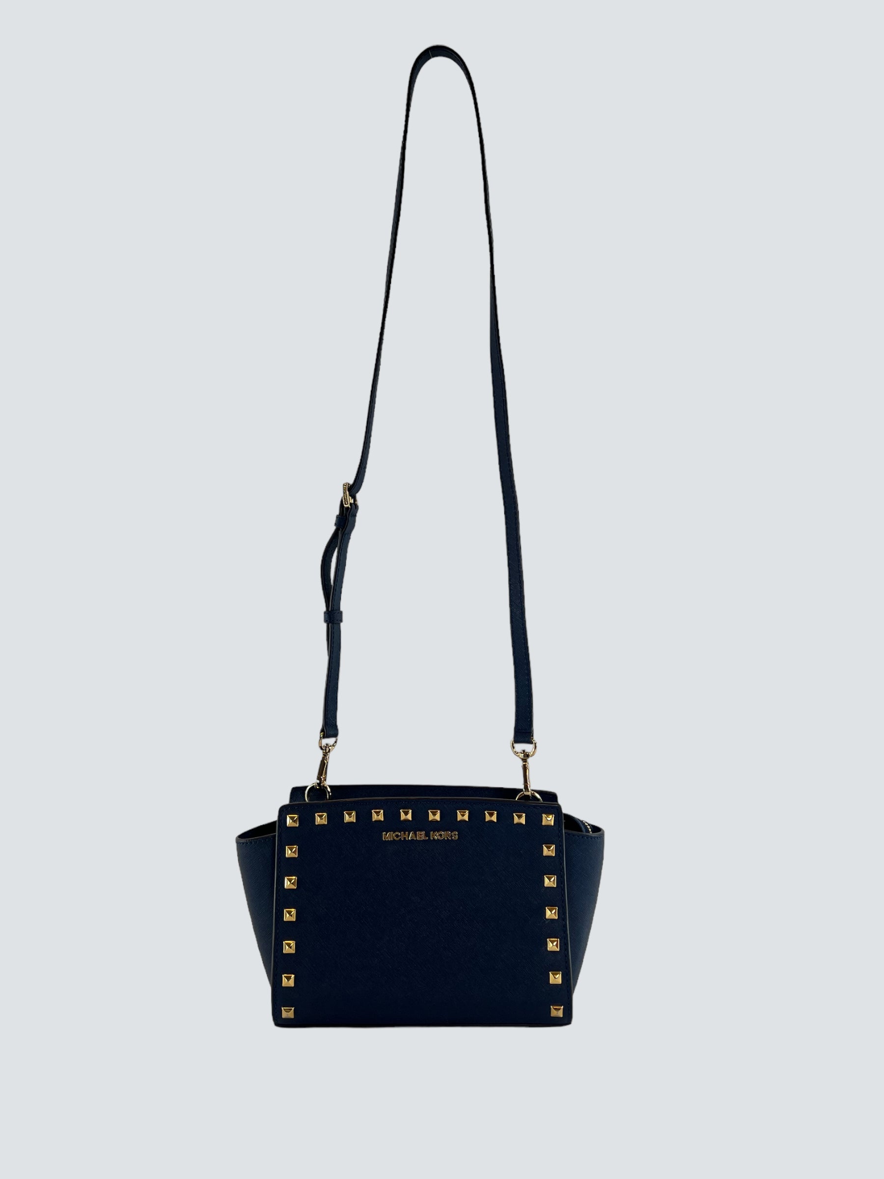 Michael kors hotsell handbags navy exchange