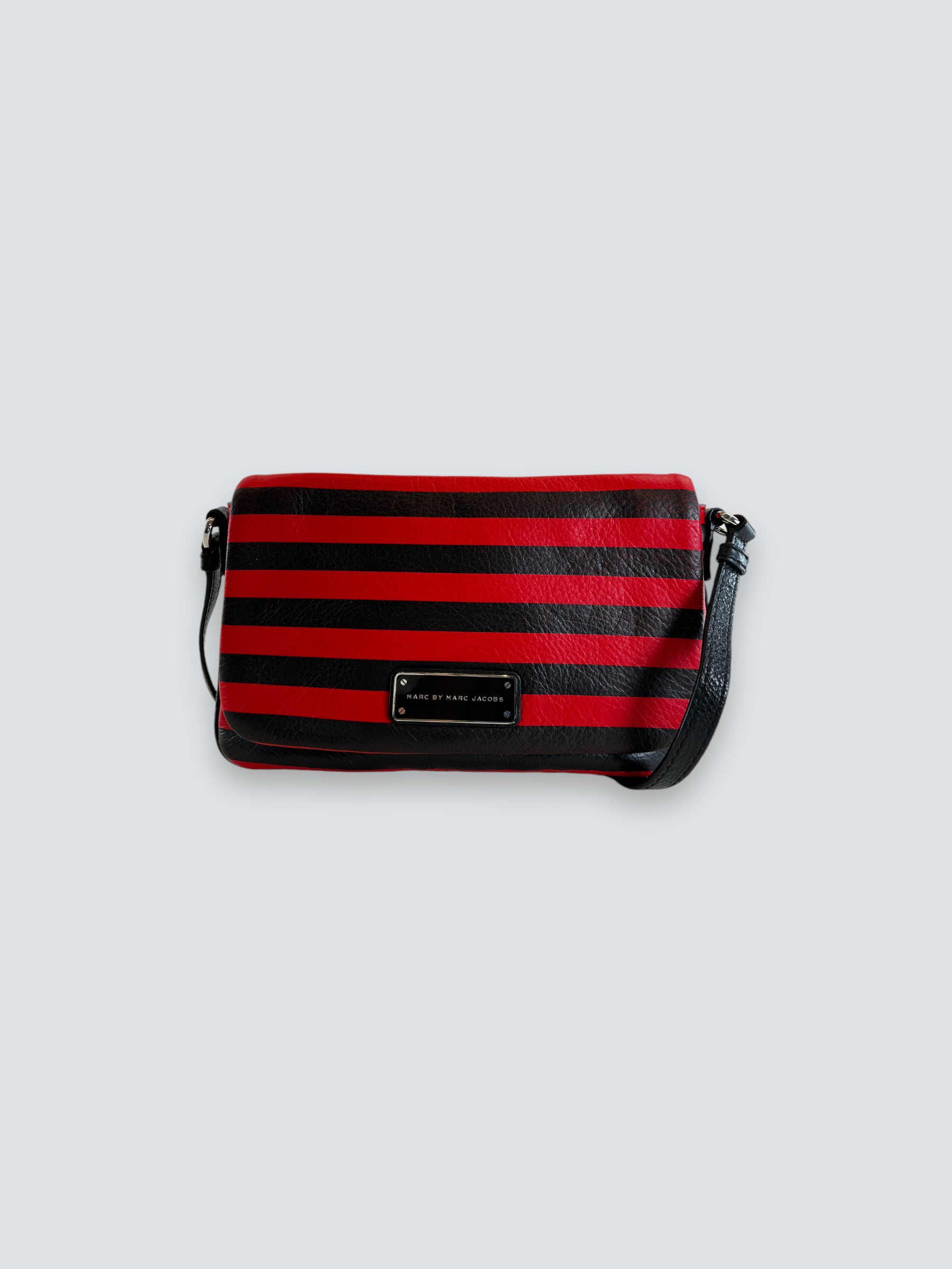 Black and red marc jacobs bag sale