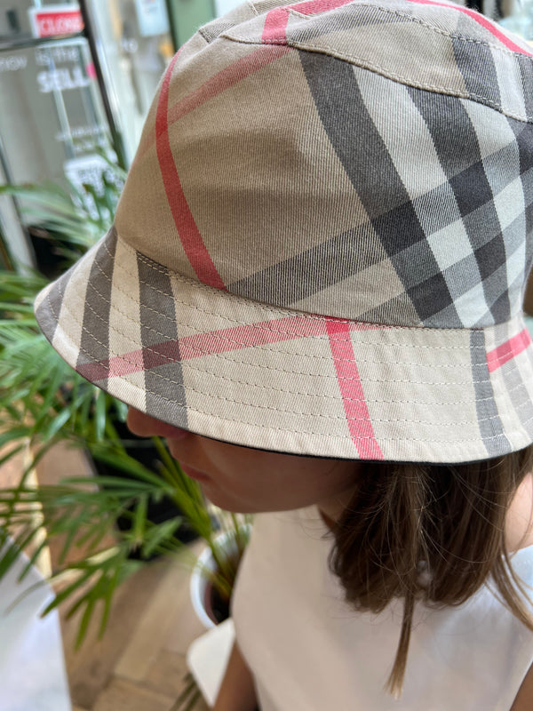 Burberry Classic Nova Check Bucket Hat