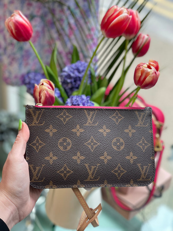 Louis Vuitton Monogram Canvas Pochette