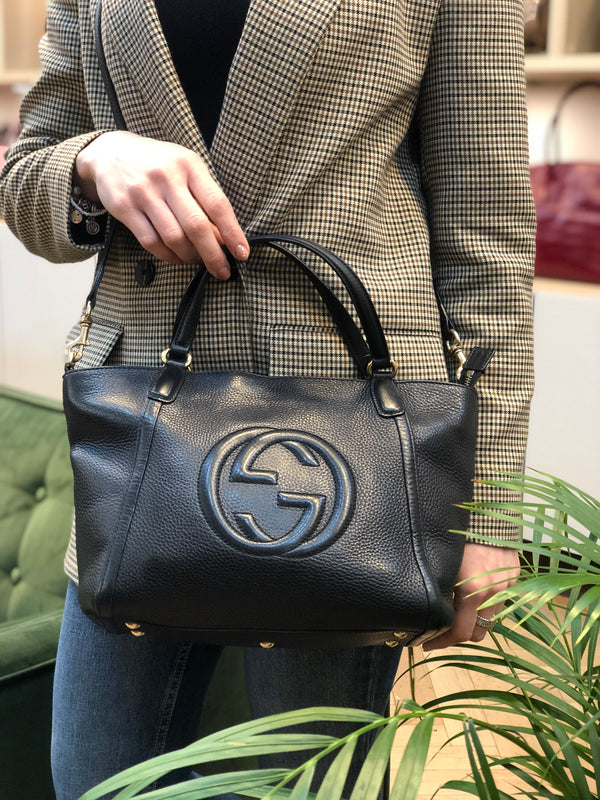 Gucci Black Textured Leather Soho Convertible Tote